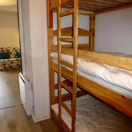 Rioulet - Joli Avec Balcon Et Parking Proche Du Centre De Mae-8494 דירה בארג'ס