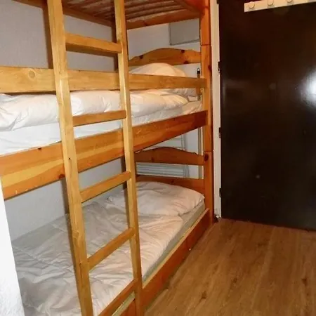 Rioulet - Joli Avec Balcon Et Parking Proche Du Centre De Mae-8494 דירה בארג'ס